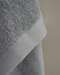 Hot Bassols Toalla Wonder 550 Gris